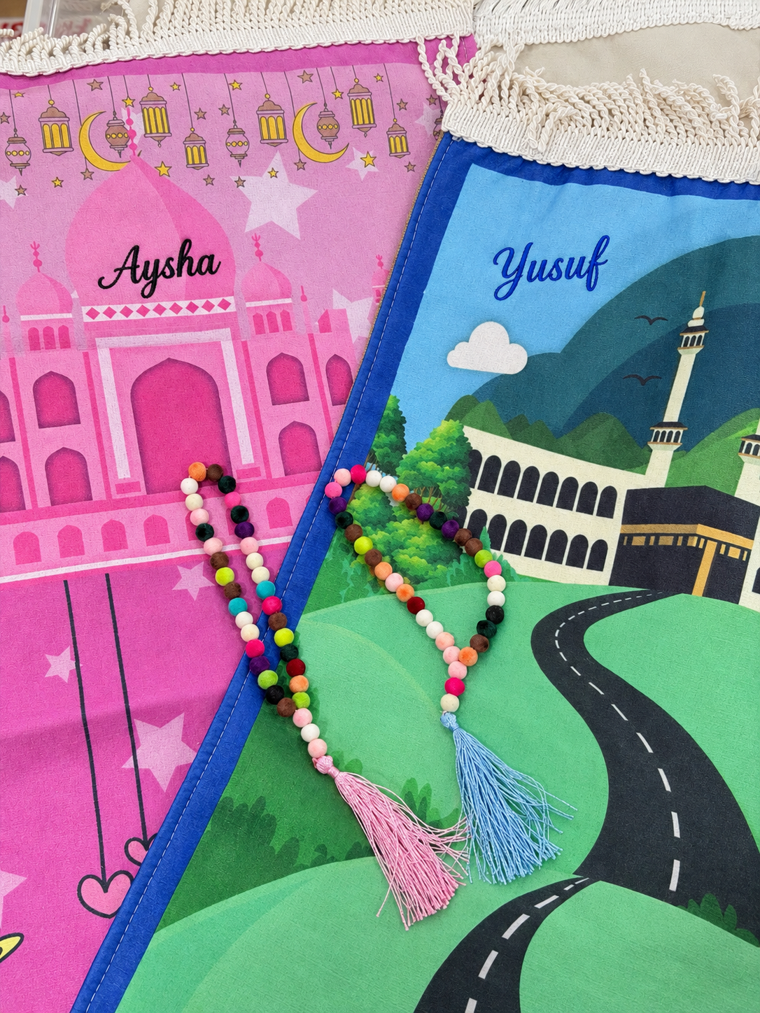 Children's Embroidered Prayermat - Free Velvet Tasbeeh