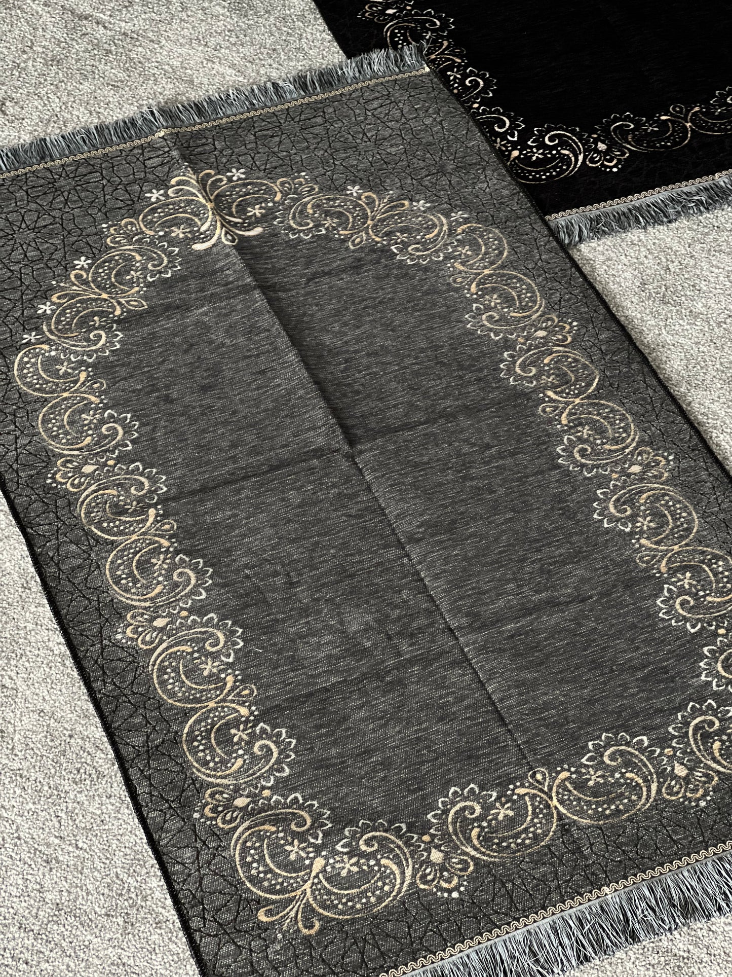 Embroidered Grey Arch Prayermat