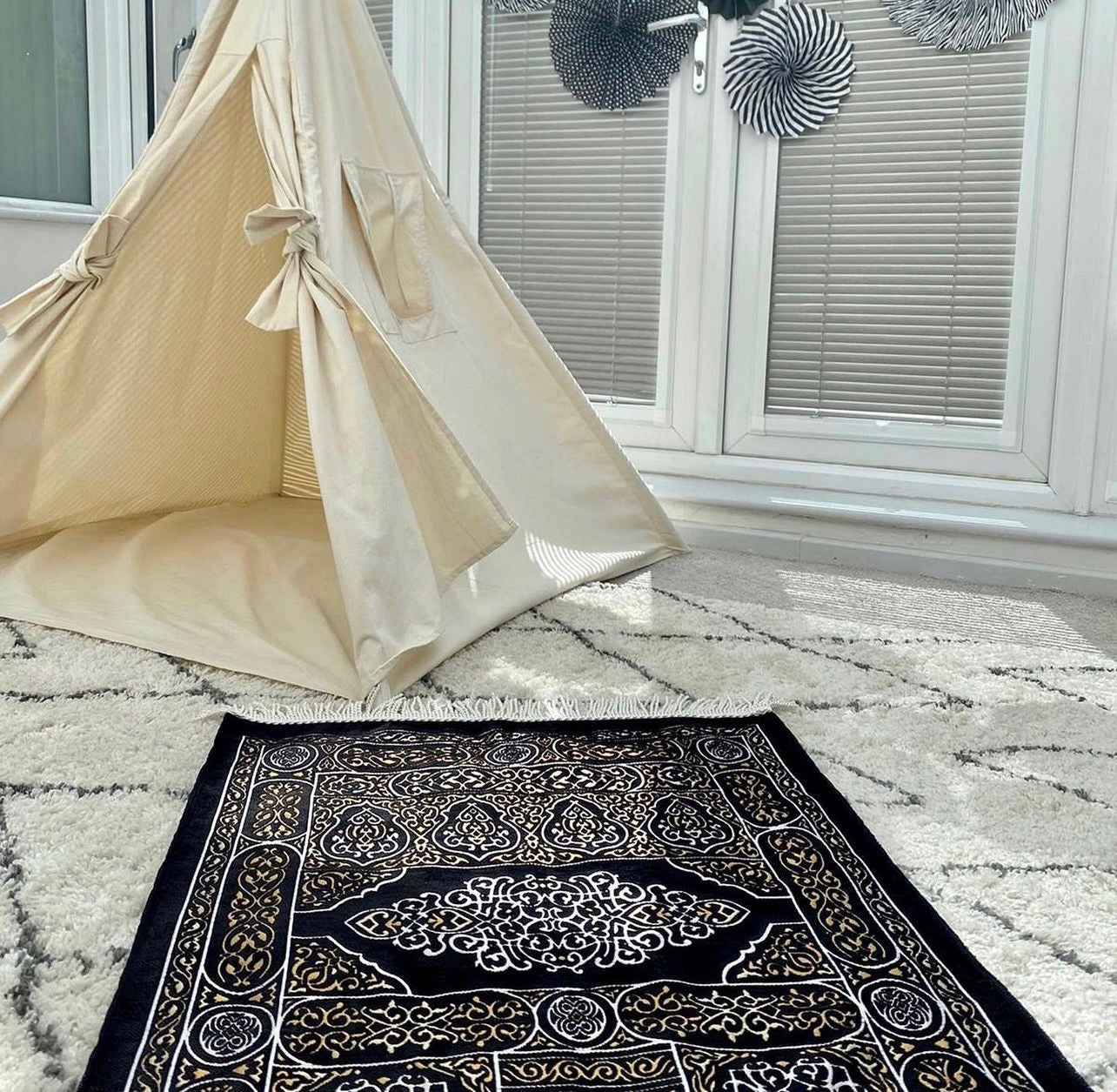 Prayermat - Ka'ba Door Design